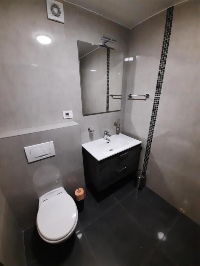 Apartmani New York Nova Gradiska Bagian luar foto